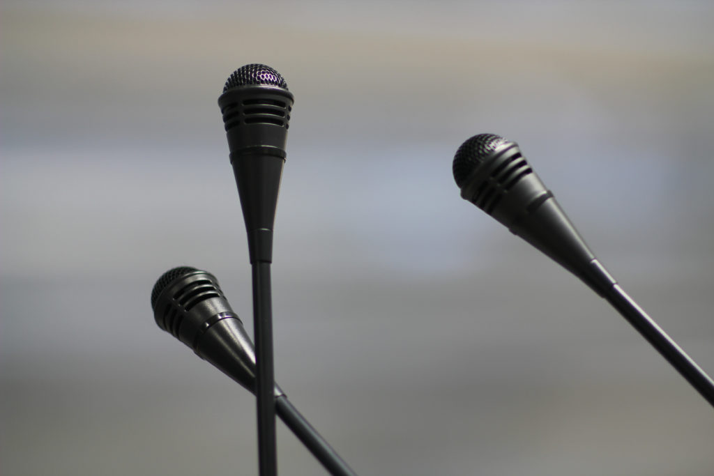 Microphone